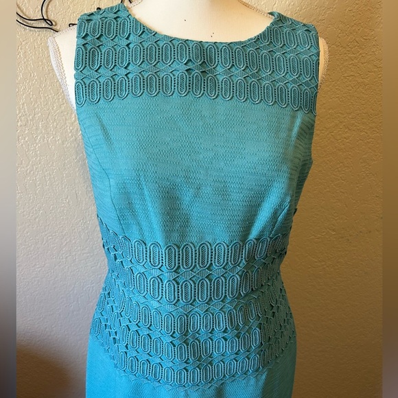 Antonio Melani Beatrice Sheath Dress Knee Length Sleeveless Cocktail Teal Size 6 - Picture 3 of 10